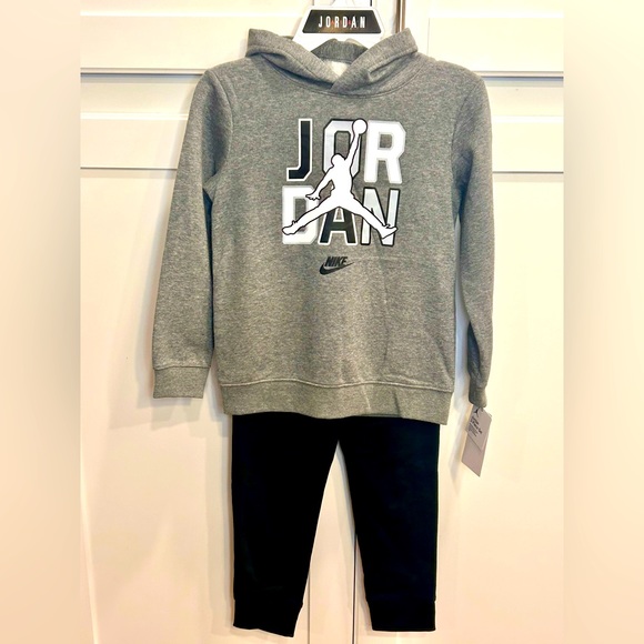 Nike Fleece Jordan Hoodie and Jogger Pants Set